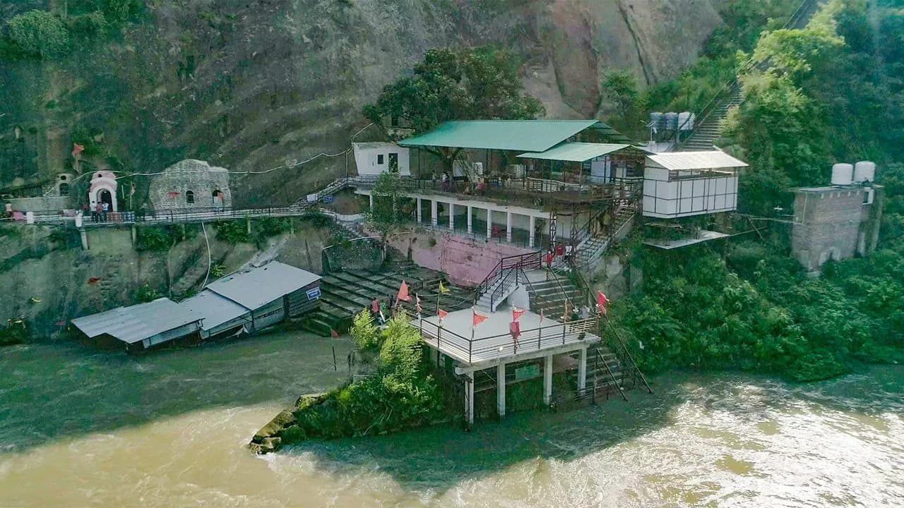 Mukteshwar Mahadev Cave Temple